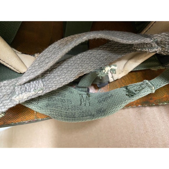 VTG US Army Military M-1 Helmet with Liner Rear Seam WWII Vietnam or Later ? 38B - Picture 8 of 10